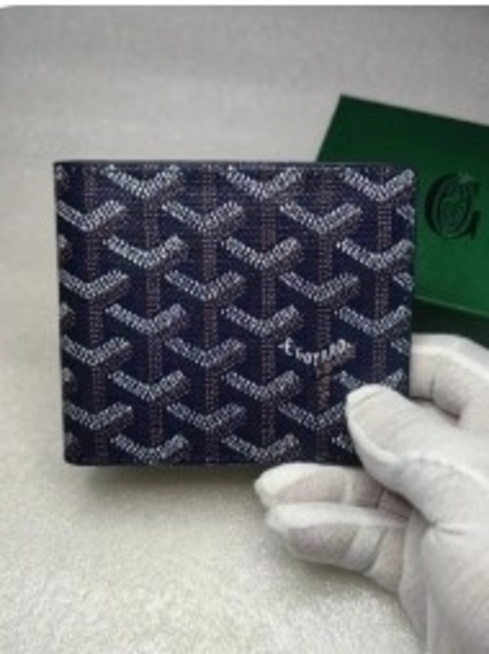 Goyard Men's Card Holder in Navy Brown - Picture 3 of 8